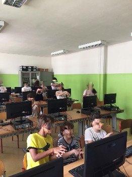 lingua dei segni I ragazzi usano la LIS