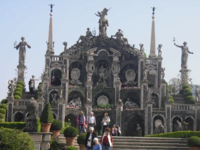 Giardino del palazzo Borromeo