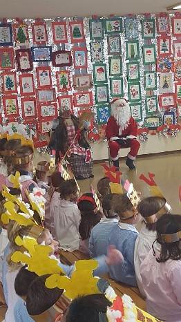 I bambini incontrano Bbbo Natale e la Befana
