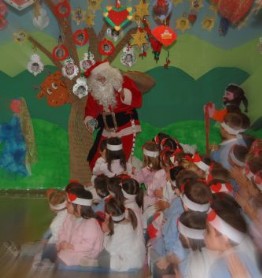 babbo Natale incontra i bambini