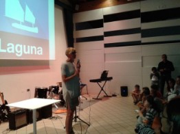 La maestra Simonetta illustra il progetto